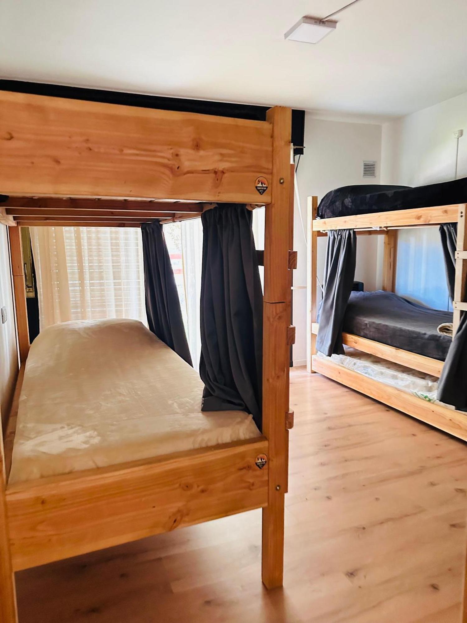 Travesia Sur Hostel El Bolsón Dış mekan fotoğraf