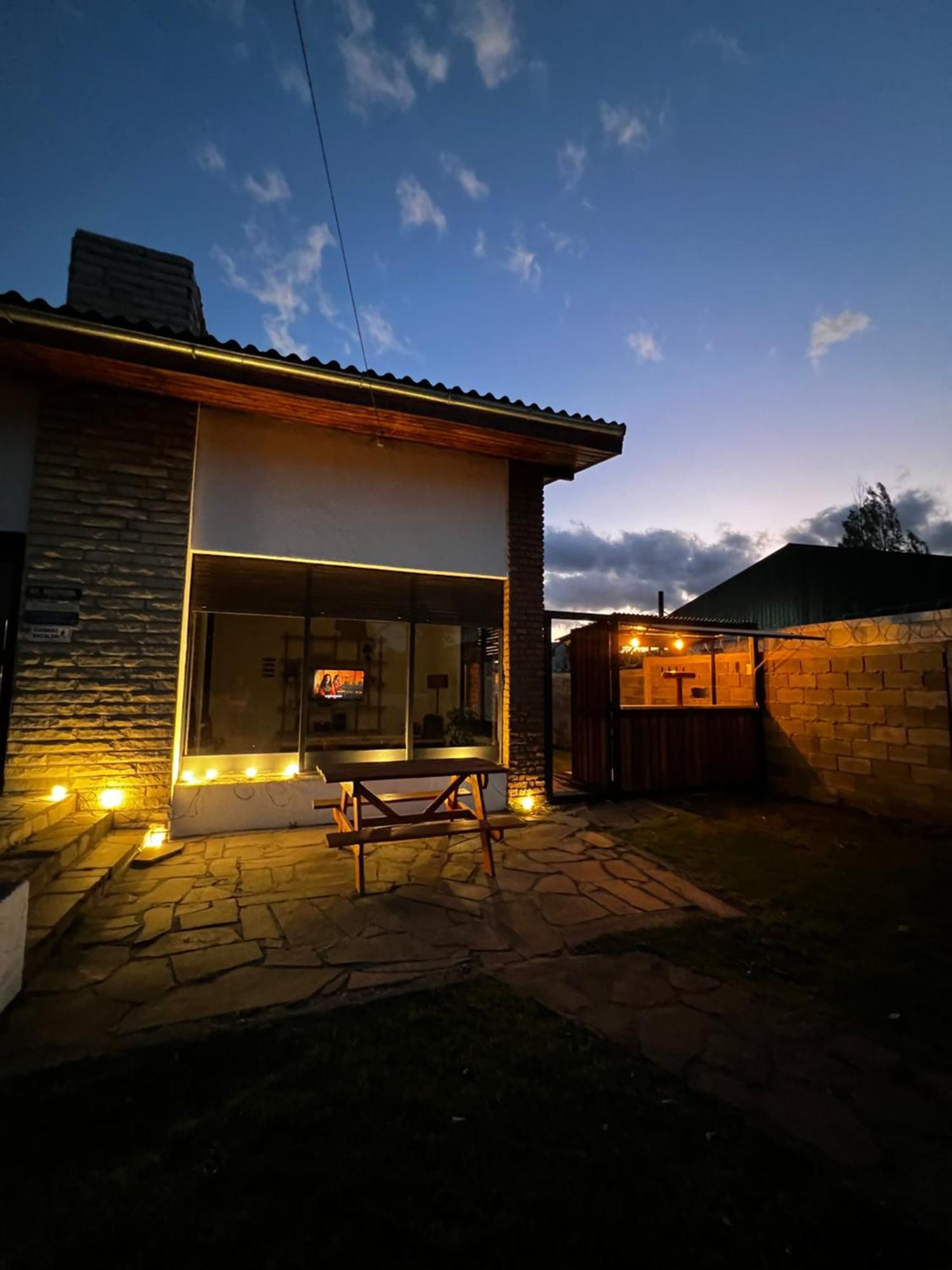 Travesia Sur Hostel El Bolsón Dış mekan fotoğraf