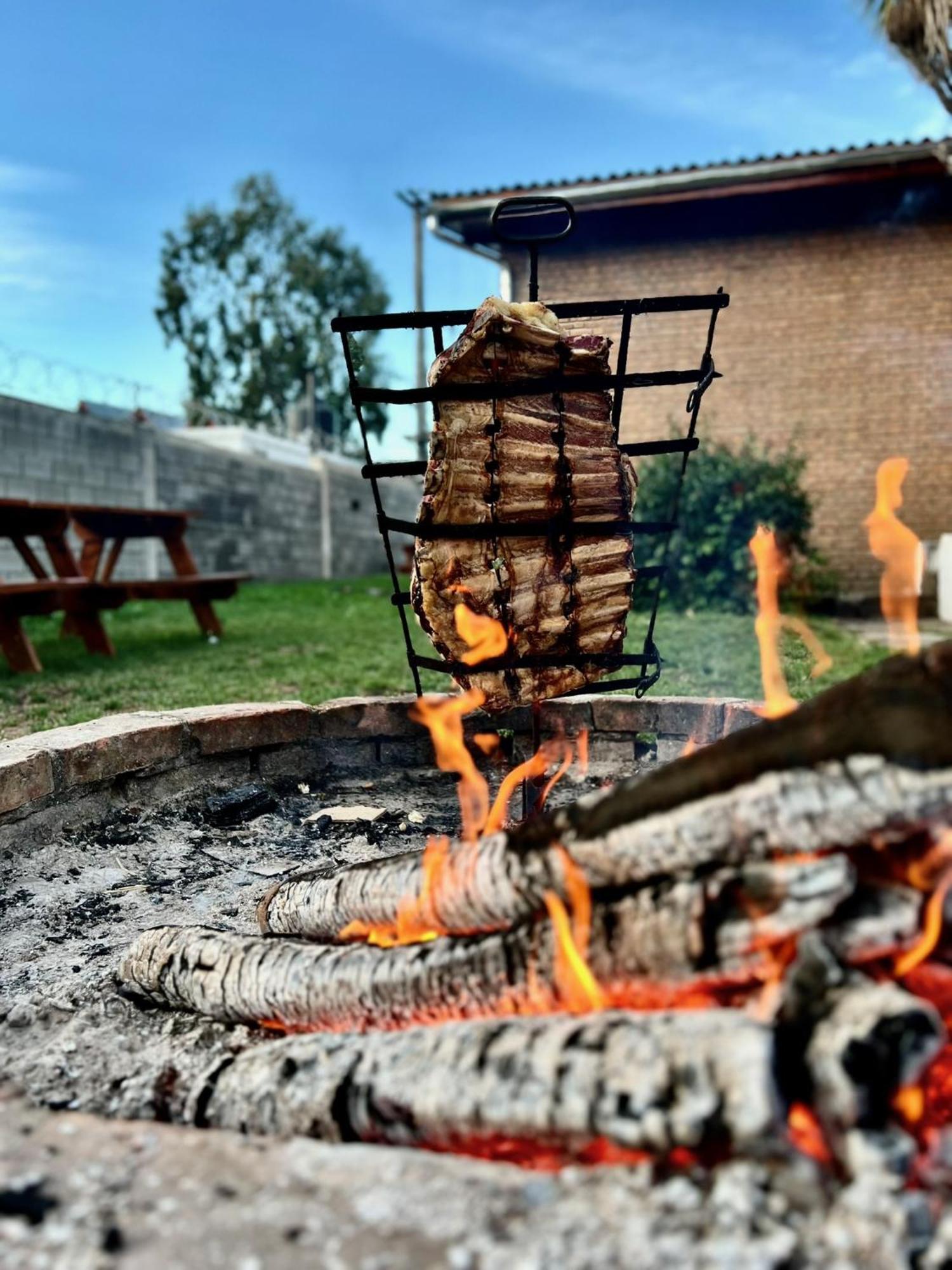 Travesia Sur Hostel El Bolsón Dış mekan fotoğraf